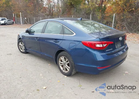 2015 Hyundai Sonata Se z USA, uszkodzony, nr VIN 5NPE24AF2FH186369